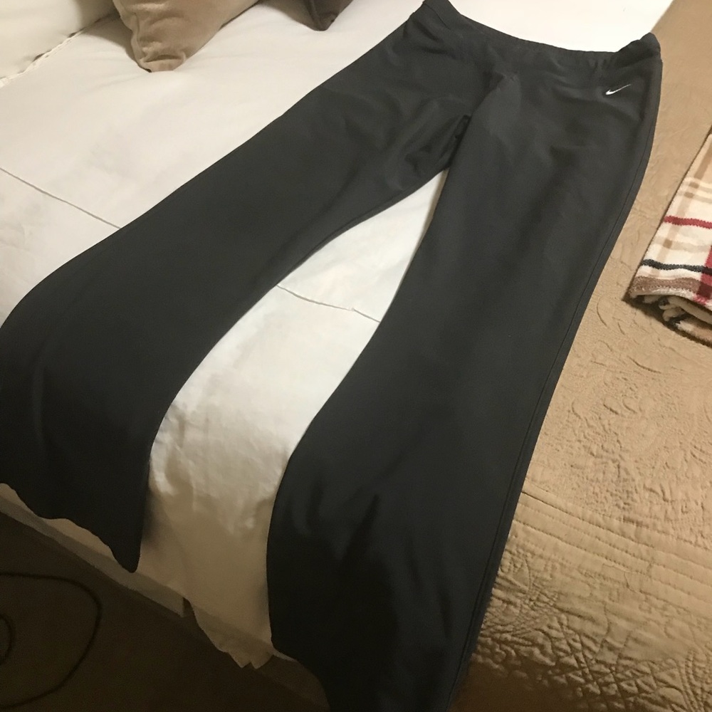 Nike yoga pants
